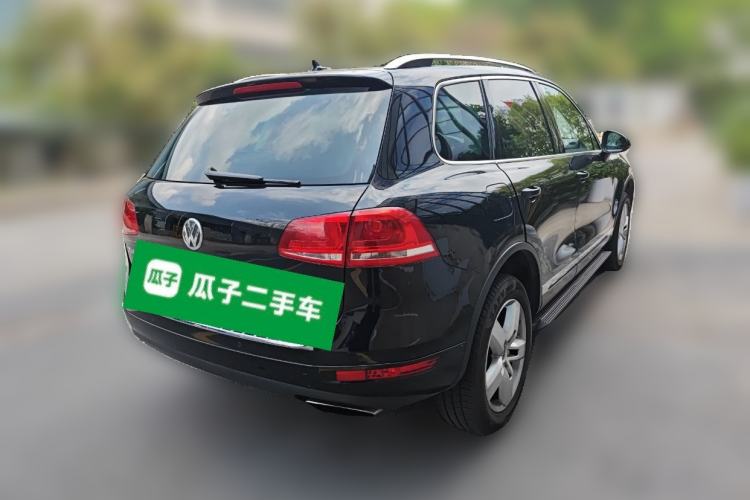 Used Volkswagen Touareg 2011 3.0 TSI Luxury Edition Exterior 5