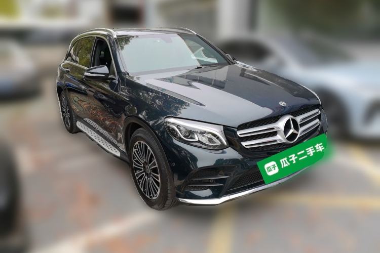 Used Mercedes-Benz GLC 2019 GLC 260 L 4MATIC Dynamic Model Front Right 45 Deg