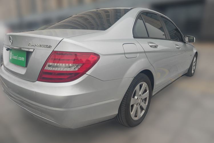 Used Mercedes-Benz C-Class 2011 C 180K Classic model