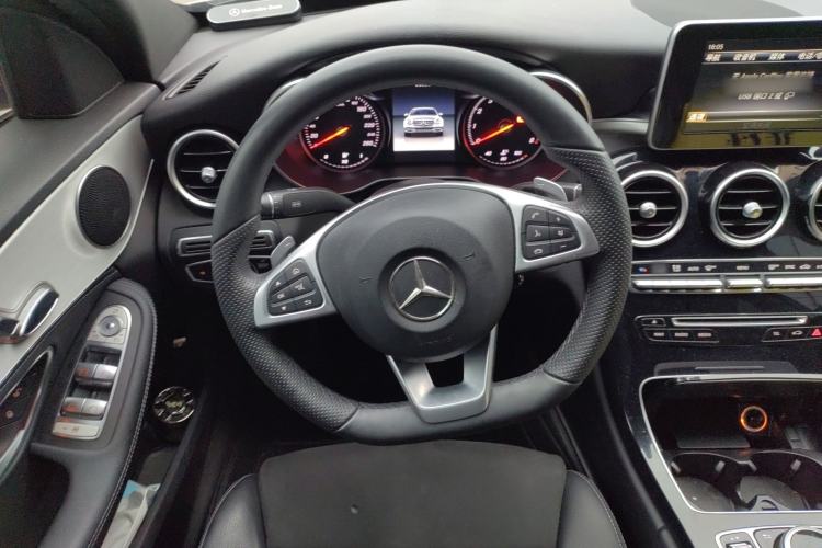 Used Mercedes-Benz C-Class 2018 C 200 Sport Edition Steering Wheel