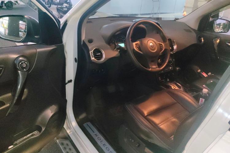 Used Renault Koleos 2014 Revised Version 2.5L Two-Wheel Drive Comfort Edition