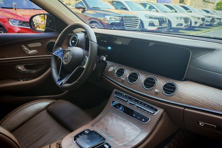 Used Mercedes-Benz E-Class 2022 E 260 L