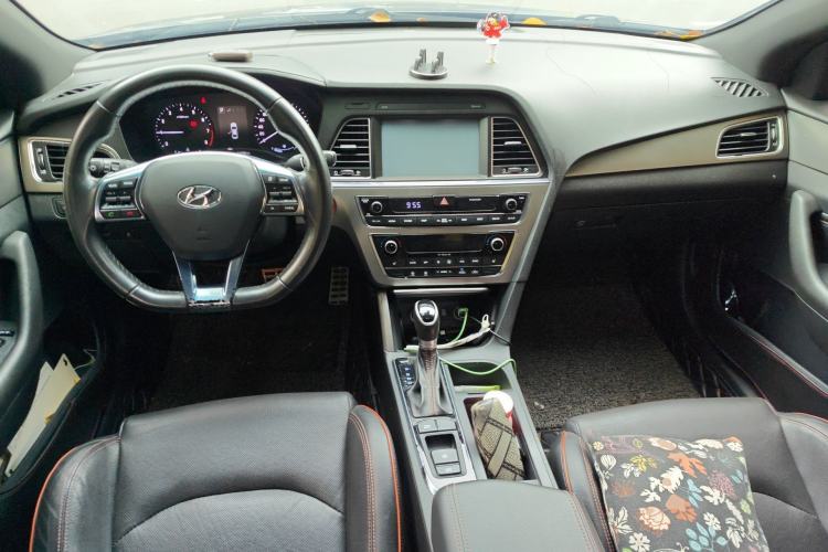 Used Hyundai Sonata 2015 1.6T GLX Advanced Model
