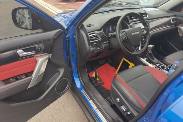 Used Haval H2 2017 Blue Label 1.5T Automatic Two-Wheel Drive Luxury Model