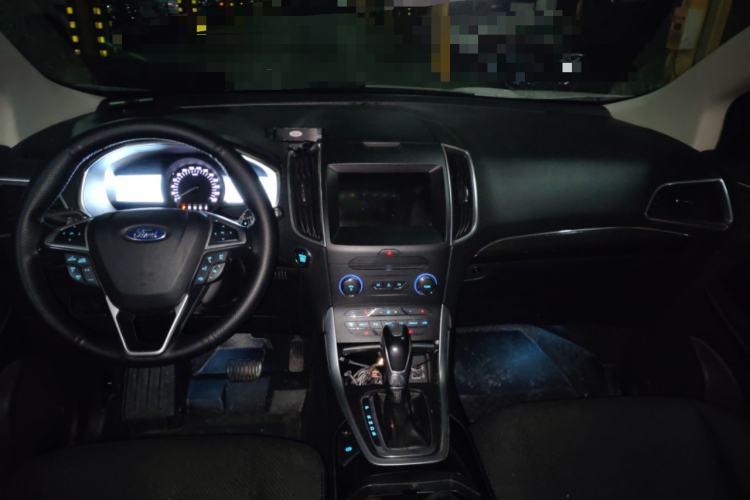 Used Ford Edge 2016 EcoBoost 245 Four-Wheel Drive Titanium Edition 7-Seater
