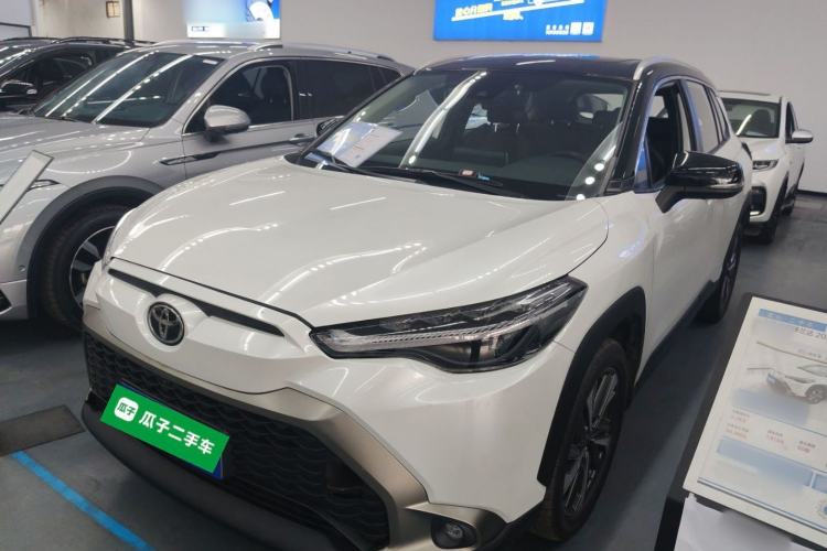 Used Toyota FRONTLANDER 2022 2.0L CVT Luxury PLUS Edition