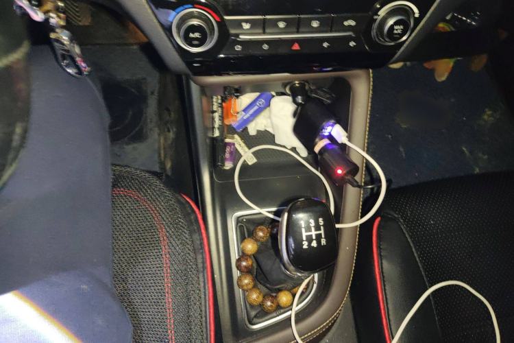 Used CHANGAN Eado DT 2019 1.6L Manual Comfort Model China VI Standard
