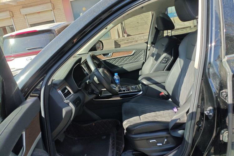 Used Hongqi HS7 2022 2.0T DCT Two-Wheel Drive Smart Connect Flagship Edition 7 Seats
