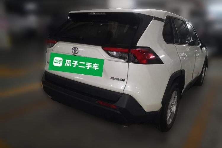 Used Toyota RAV4 2020 2.0L CVT Two-Wheel Drive Urban Edition Rear Right 45 Deg