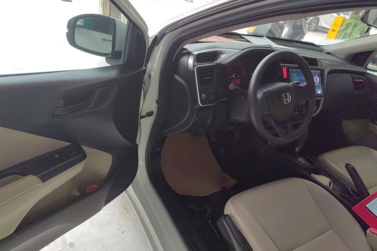 Used Honda City 2015 1.5L CVT Comfort Version