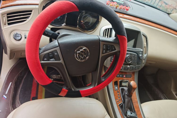 Used Buick LaCrosse 2012 2.4L SIDI Luxury Edition