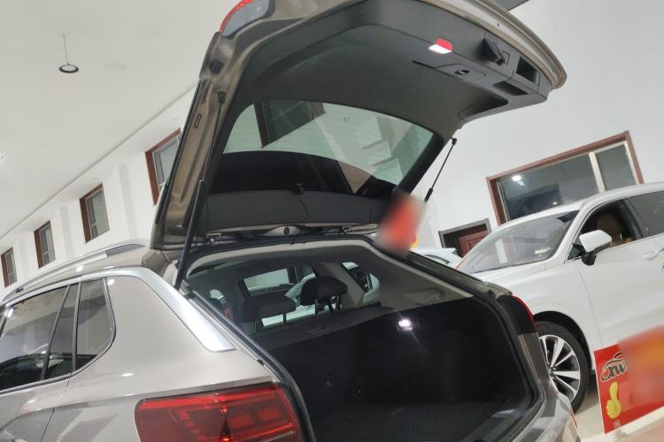 Used Volkswagen Tayron 2020 330TSI Two-Wheel Drive Luxury Smart Connectivity Version