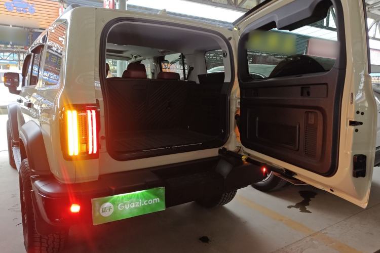 Used Tank 300 2025 2.0T Conqueror