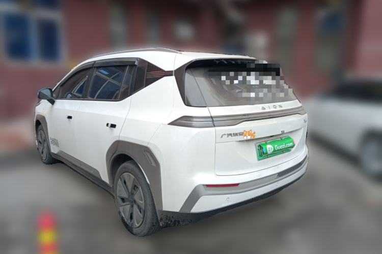 Used AION Y 2023 Younger