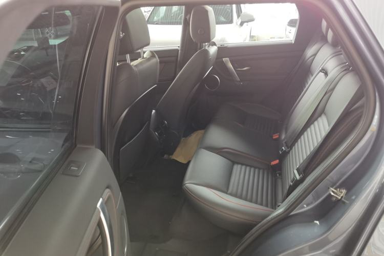 Used Land Rover Discovery Sport 2022 249 PS R-Dynamic S Performance Edition 5 Seats Left Rear Seat