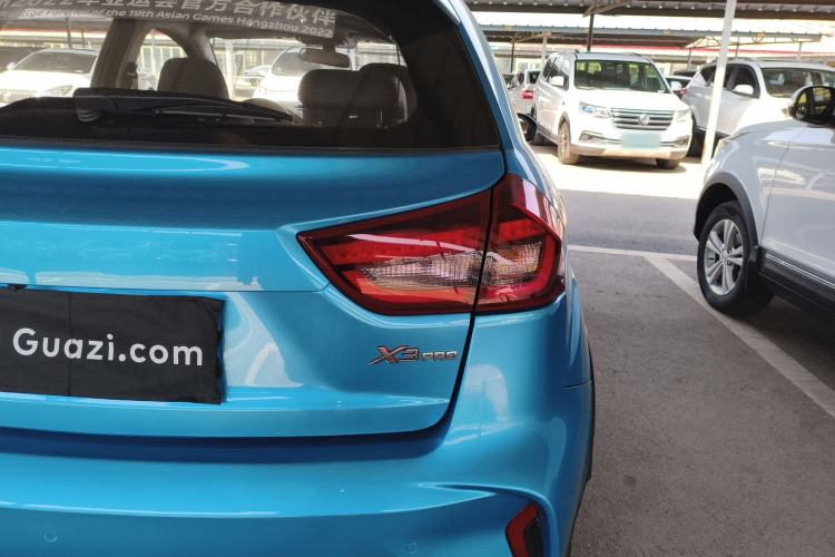 Used Geely Auto Vision X3 2021 PRO 1.5L CVT Deluxe Model Right Rear Taillight