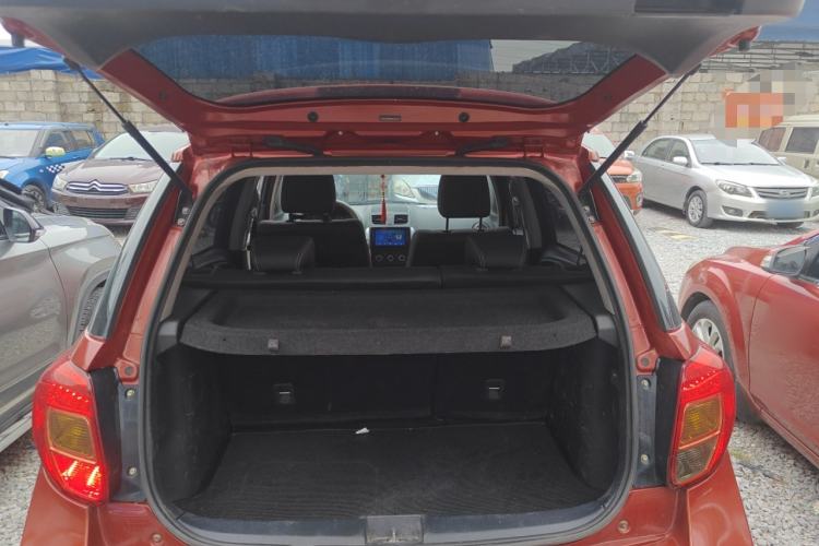 Used Suzuki SX4 2013 1.6L Manual CoolRide Model
