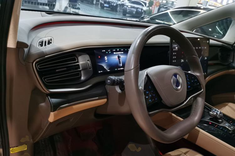 Used Denza D9 2022 DM-i 970 Four-Wheel Drive Flagship Model