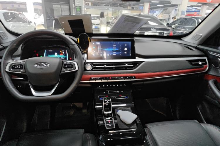 Used Chery Tiggo 7 2022 Super Edition 1.5T CVT Super Hero Center Console