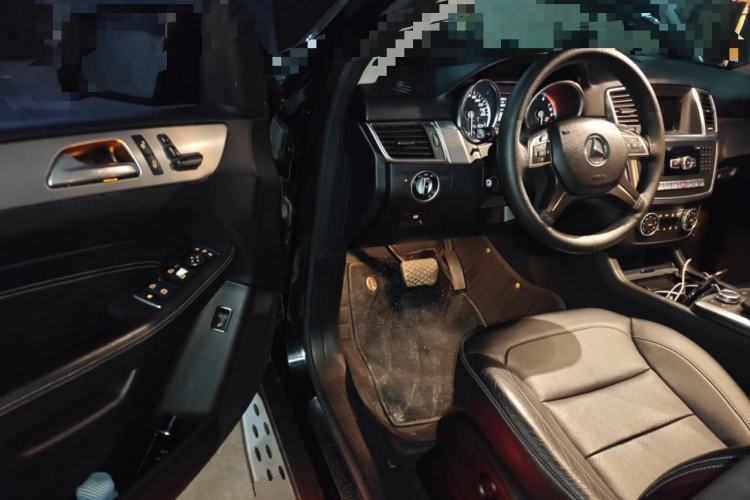 Used Mercedes-Benz M-Class 2014 ML 320 4MATIC
