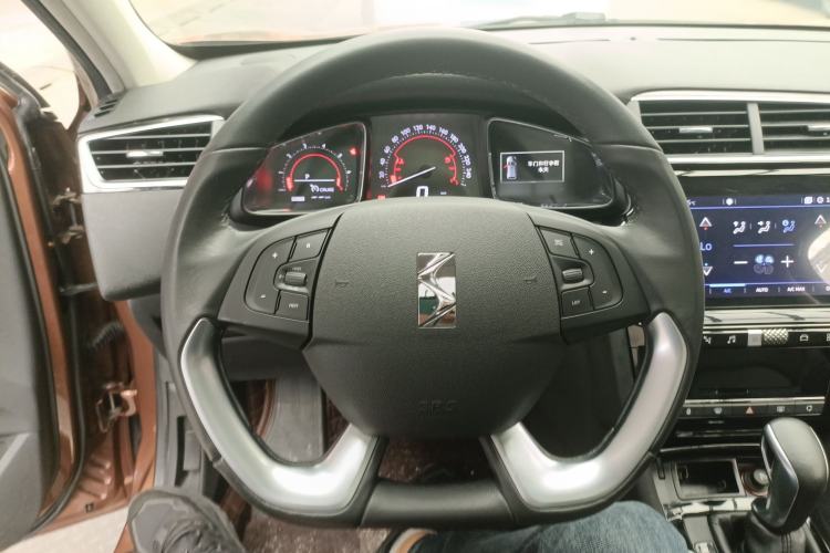 Used DS 6 2018 30THP Prestige Edition Steering Wheel