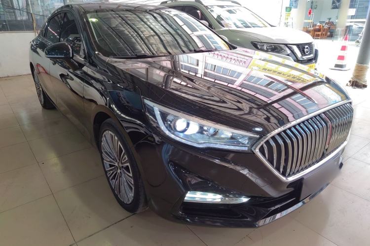 Used Hongqi H5 2022 Classic Model 1.8T Automatic Smart Connect Flagship Edition Front Right 45 Deg