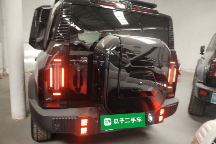 Used JETOUR Traveler 2023 2.0T All-Wheel Drive CrossPRO+