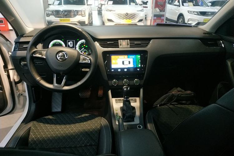 Used Skoda Octavia 2019 TSI230 DSG SmartDrive Luxury Edition China VI
