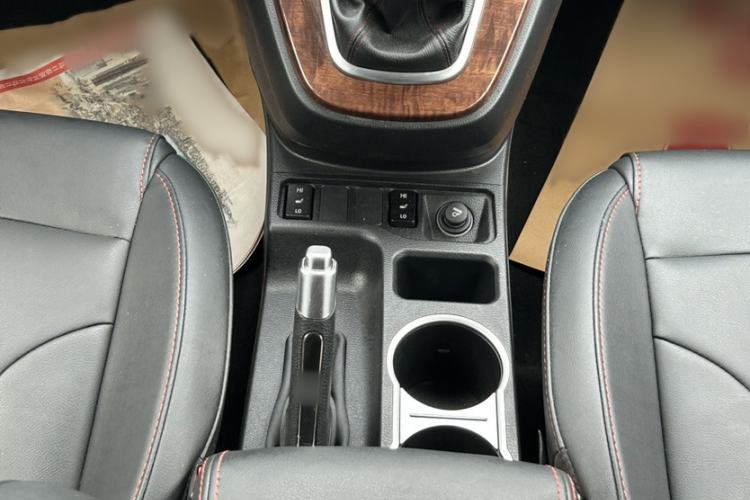 Used Haval H6 2017 Red-Label Sport Edition 1.5T Manual Two-Wheel Drive Elite Model
