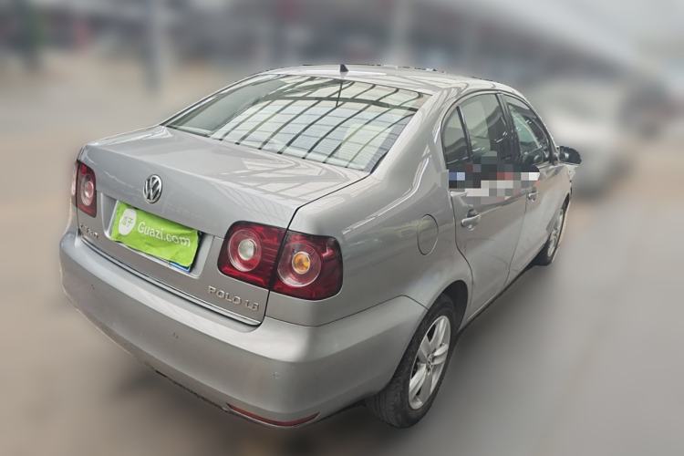 Used Volkswagen Polo 2011 Jingqu 1.6L Manual - Real Cool Edition
