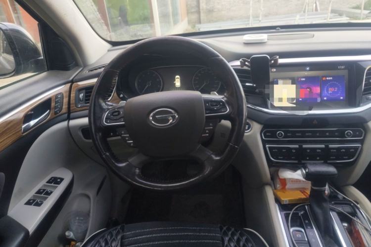 Used GAC Trumpchi GS8 2017 320T Four-Wheel Drive Luxury Smart Connectivity Version (7 Seats)