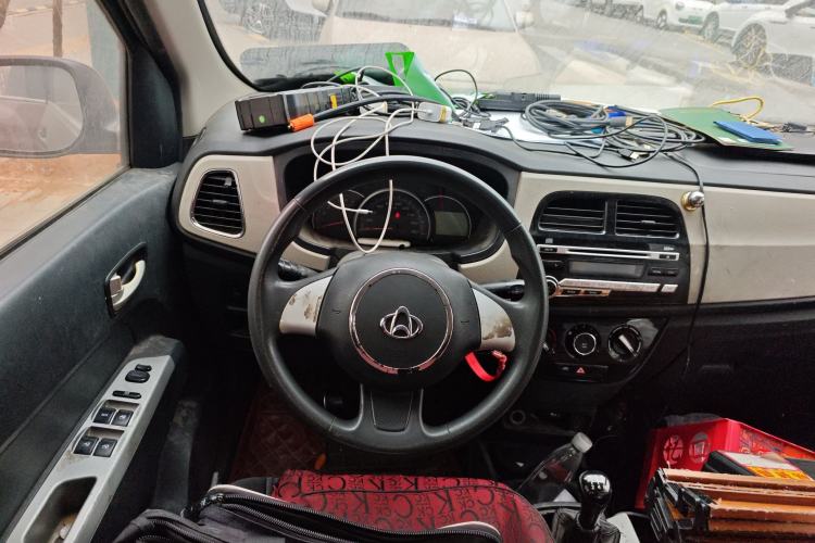 Used CHANGAN OSHAN Olisway 2014 X6 1.4L Manual Luxury Model
