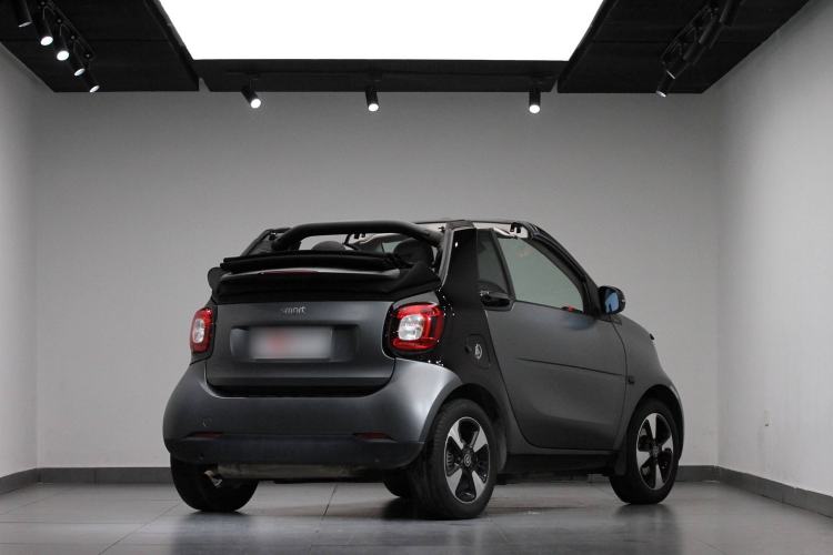 Used smart fortwo 2018 1.0L 52kW Convertible Passion Edition China V Standard
