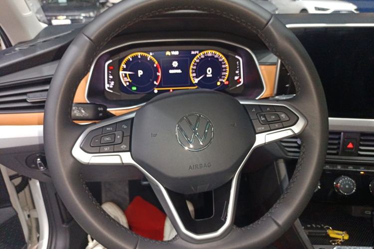Used Volkswagen Bora 2025 200TSI DSG Enjoy PRO Edition Steering Wheel