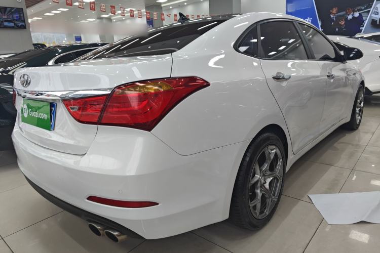 Used Hyundai Mistra 2014 1.8L Automatic Deluxe DLX Model
