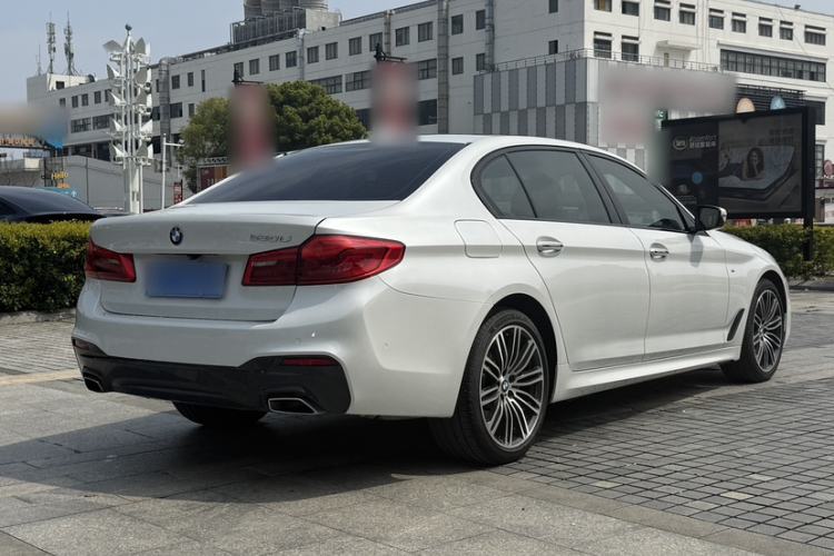 Used BMW 5 Series 2018 Restyled 530Li Leading Edition M Sport Package
