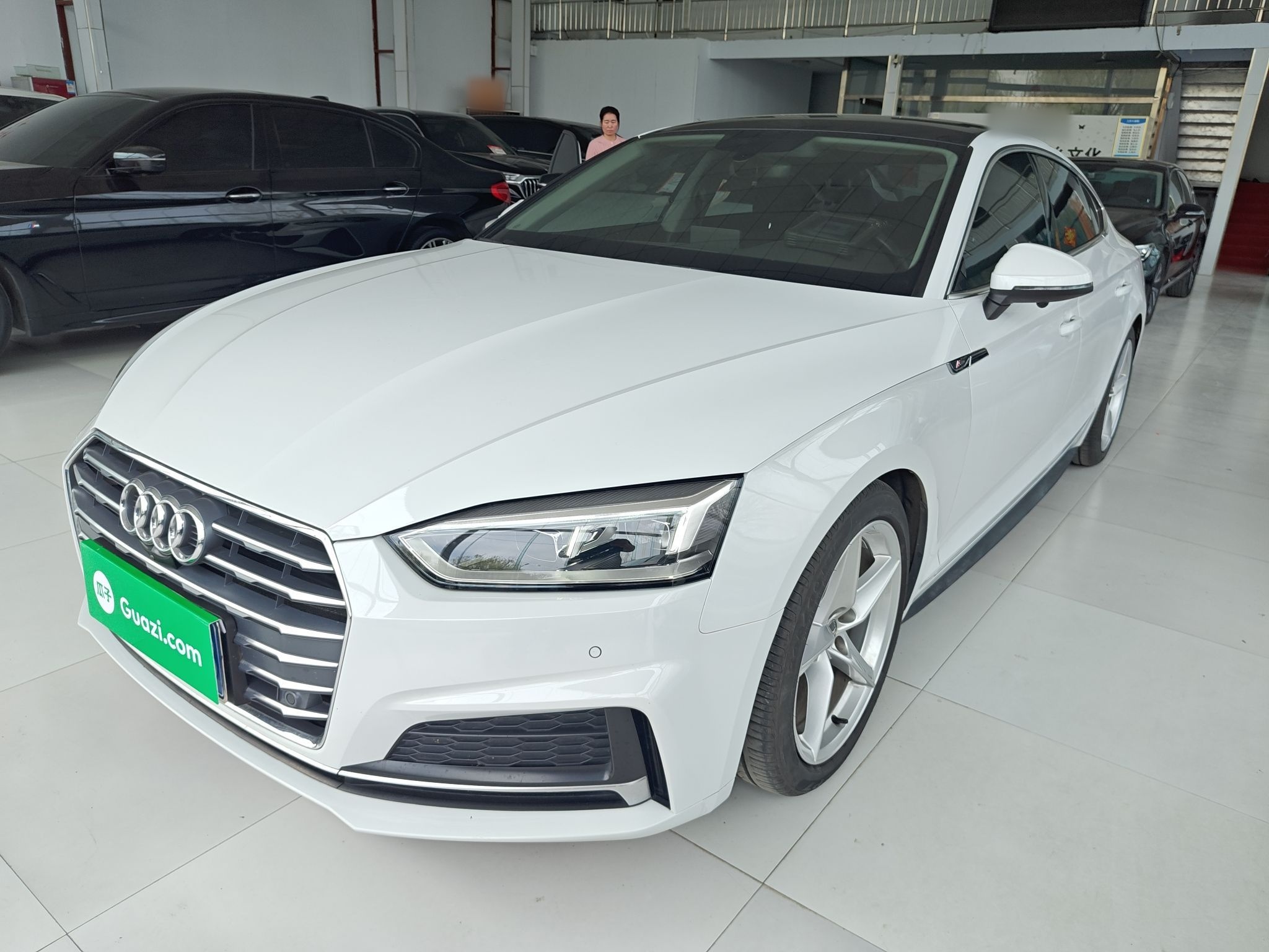 Parte inferior delantera