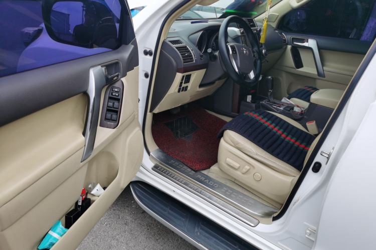 Used Toyota Prado 2014 4.0L Automatic TX-L NAVI

