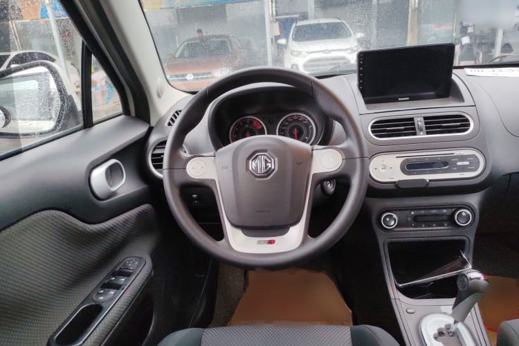 Used MG 3 2014 1.5L AMT Elite Edition
