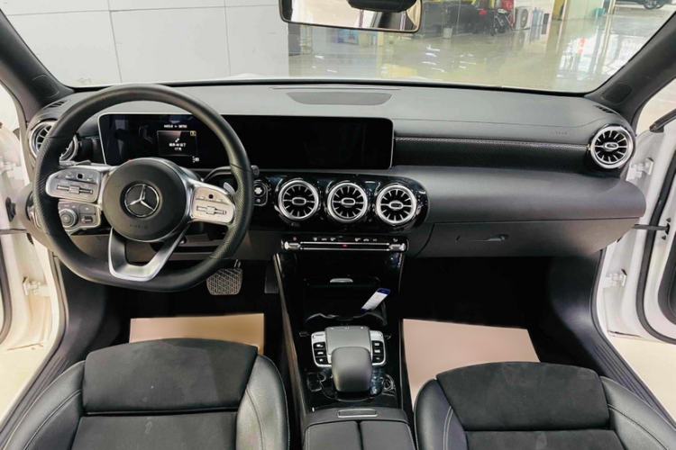 Used Mercedes-Benz A-Class 2020 Restyled A 200 L Sport Sedan Fashion Version