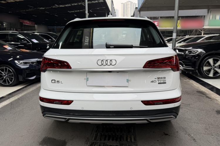 Used Audi Q5L 2023 40T Fashionable and Elegant Version