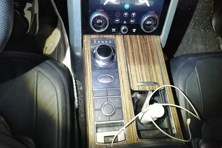 Used Land Rover Range Rover 2018 3.0 SC V6 Vogue Extended-Length Model
