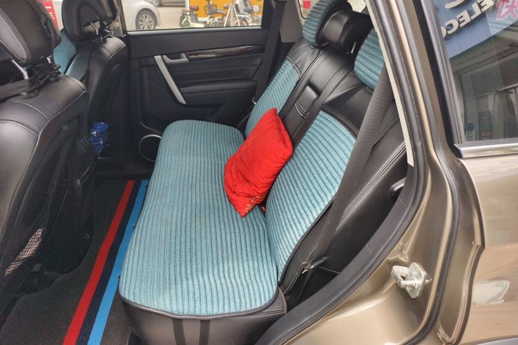 Used Chevrolet Captiva 2017 2.4L 4x4 Flagship Edition 7-Seater Left Rear Seat