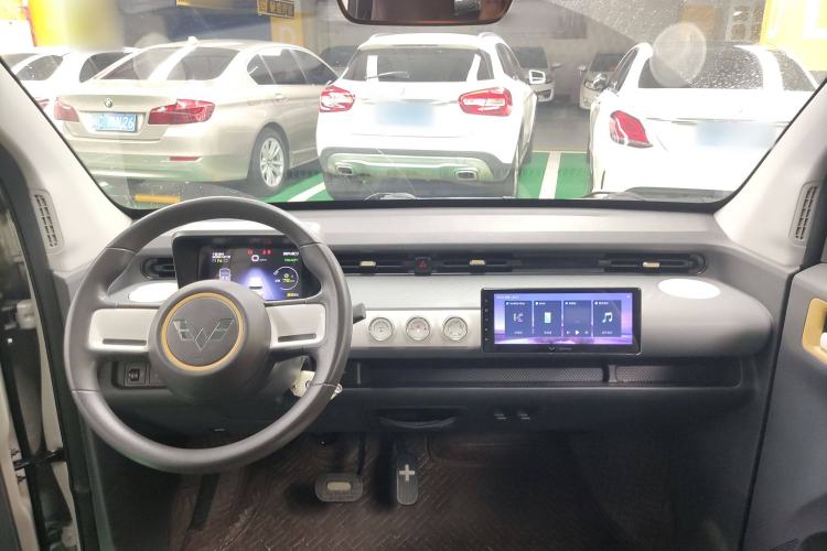 Used Wuling Hongguang MINIEV 2022 GAMEBOY 200km Play Edition with Lithium Iron Phosphate