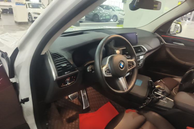 Used BMW X3 2020 xDrive30i Luxury Model with M Sport Package
