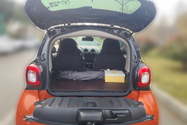 Used smart fortwo 2018 1.0L 52kW Hardtop Passion Edition China V Standard
