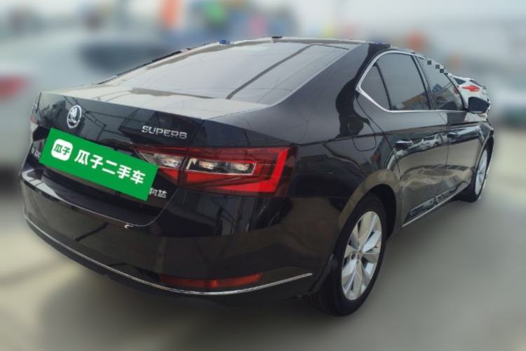 Used Skoda Superb 2018 TSI330 DSG Comfort Edition China V Standard Rear Right 45 Deg