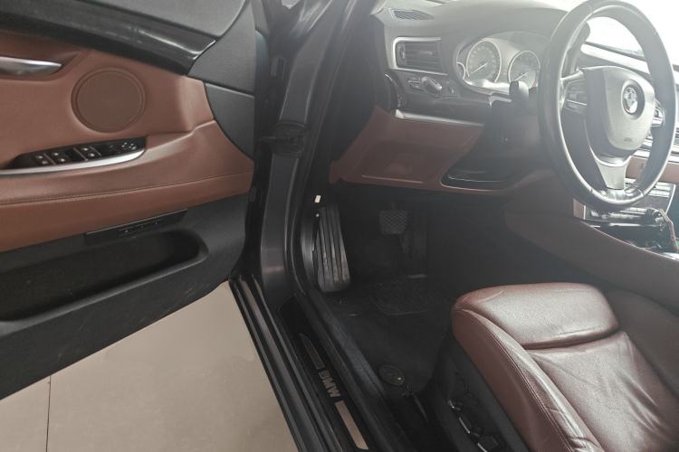 Used BMW 5 Series GT 2010 535i Leading Model Driver Seat