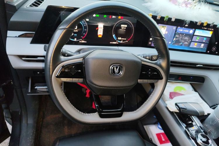 Used CHANGAN CS75 PLUS 2022 2nd Generation 2.0T Automatic Navigation Version Steering Wheel