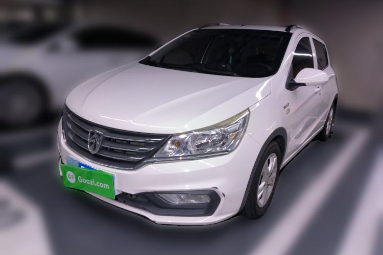 Used Baojun 310 2017 1.5L Automatic Fashion Model